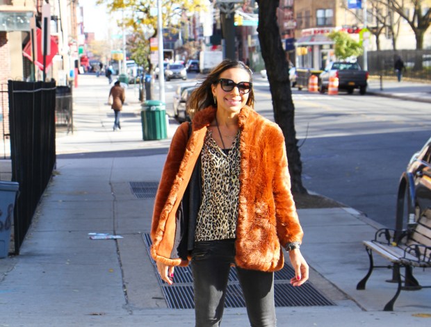 rock-paper-sequins_faux-fur-in-the-city3