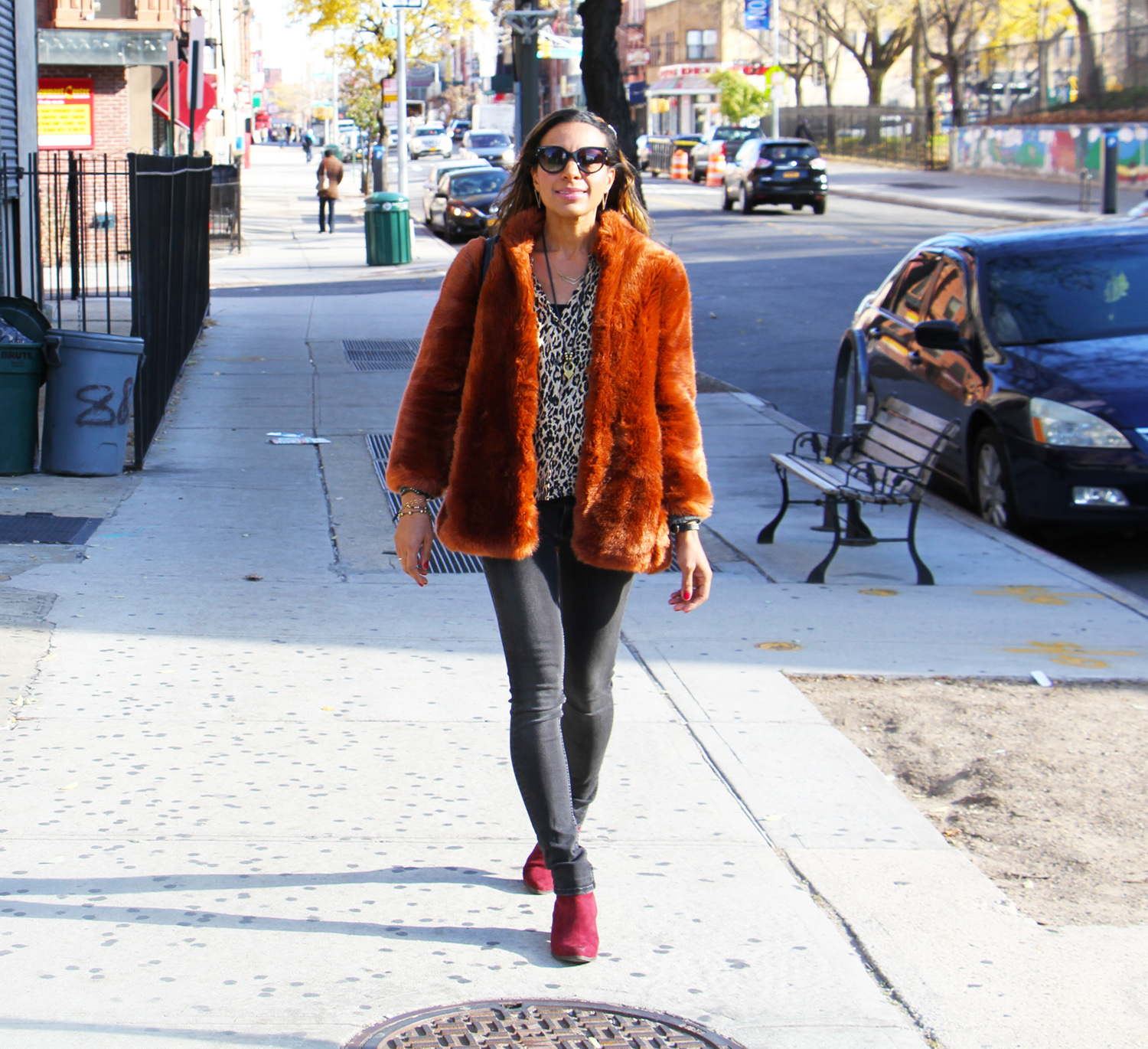 rock-paper-sequins_faux-fur-in-the-city_2